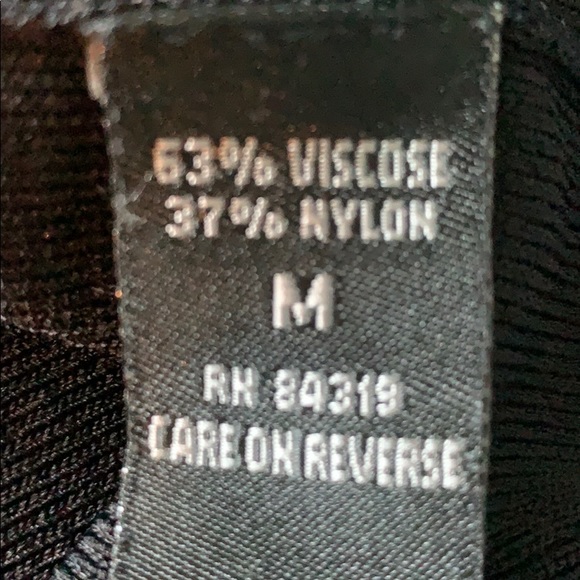 Black skirt with white accents at bottom - Picture 5 of 6